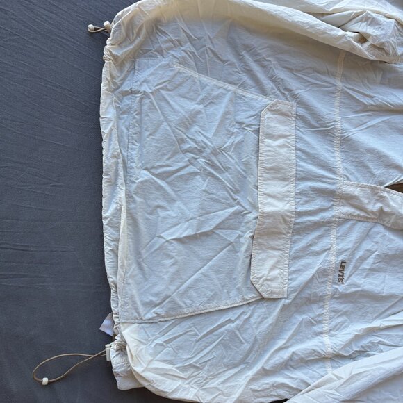 Levis Windbreaker XL - Picture 2 of 5